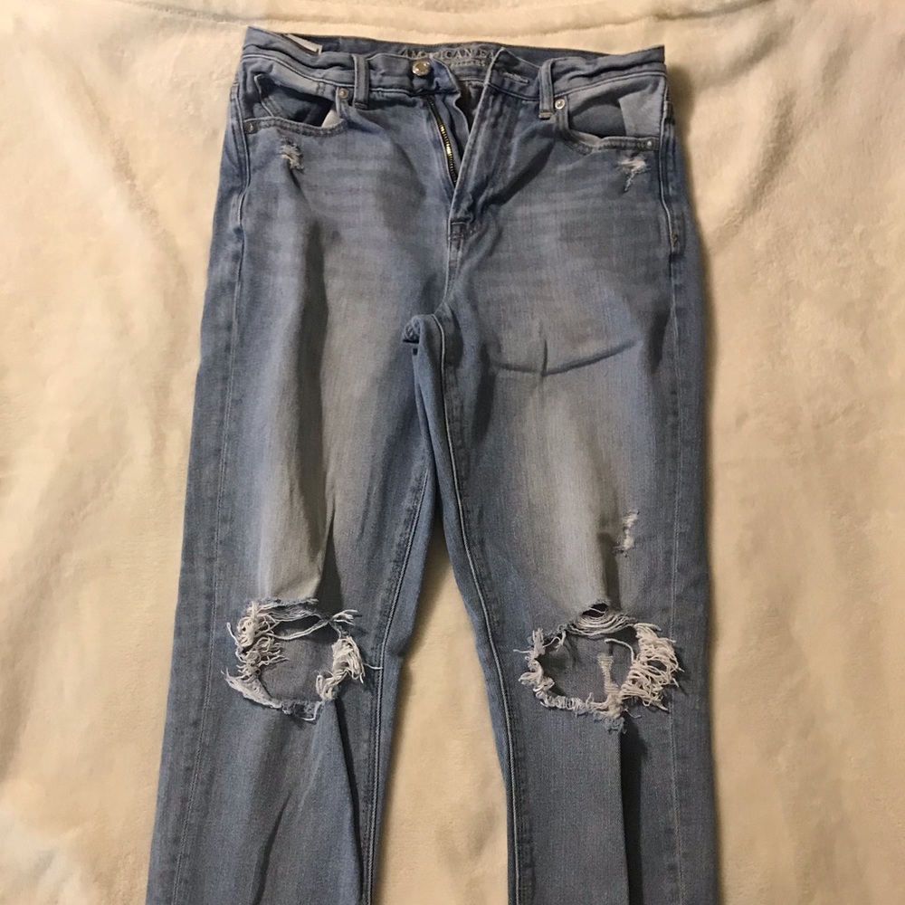 American Eagle Mom Jeans